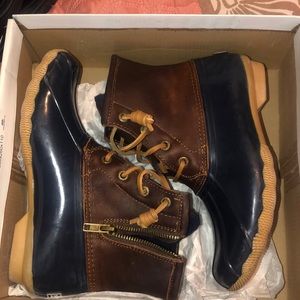 Sherry boots brand new never worn